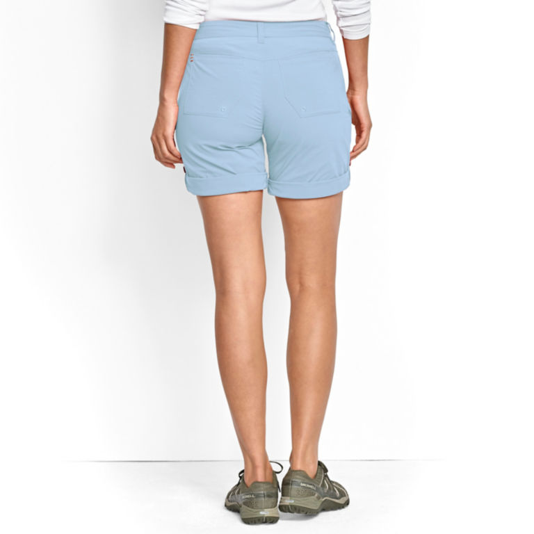 Jackson Quick-Dry Natural Fit Convertible 8&#189;" Shorts - BLUE HERON image number 2