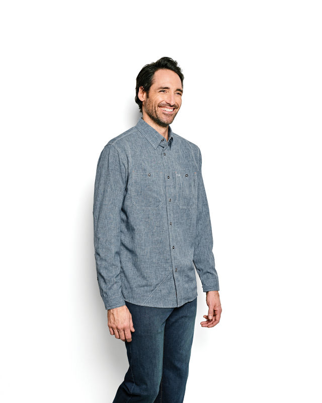 Men&rsquo;s Tech Chambray Long-Sleeve Work Shirt - BLUE CHAMBRAY image number 4