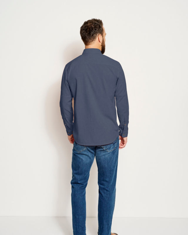 Men's Tech Chambray Long-Sleeve Work Shirt - TRUE NAVY image number 3