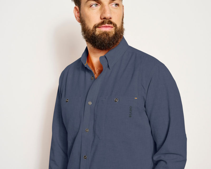 Men's Tech Chambray Long-Sleeve Work Shirt - TRUE NAVY image number 4
