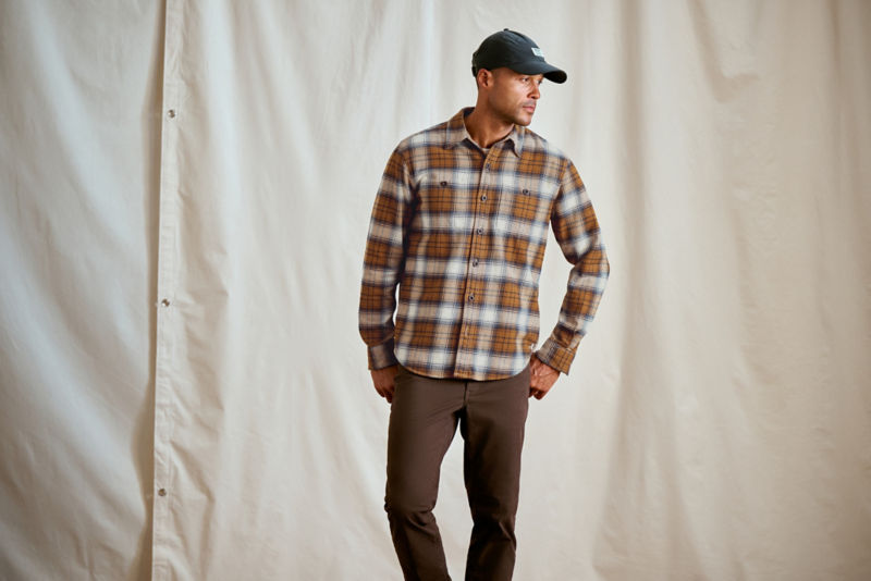 Perfect Flannel Shirt - SNOW/HAZELNUT