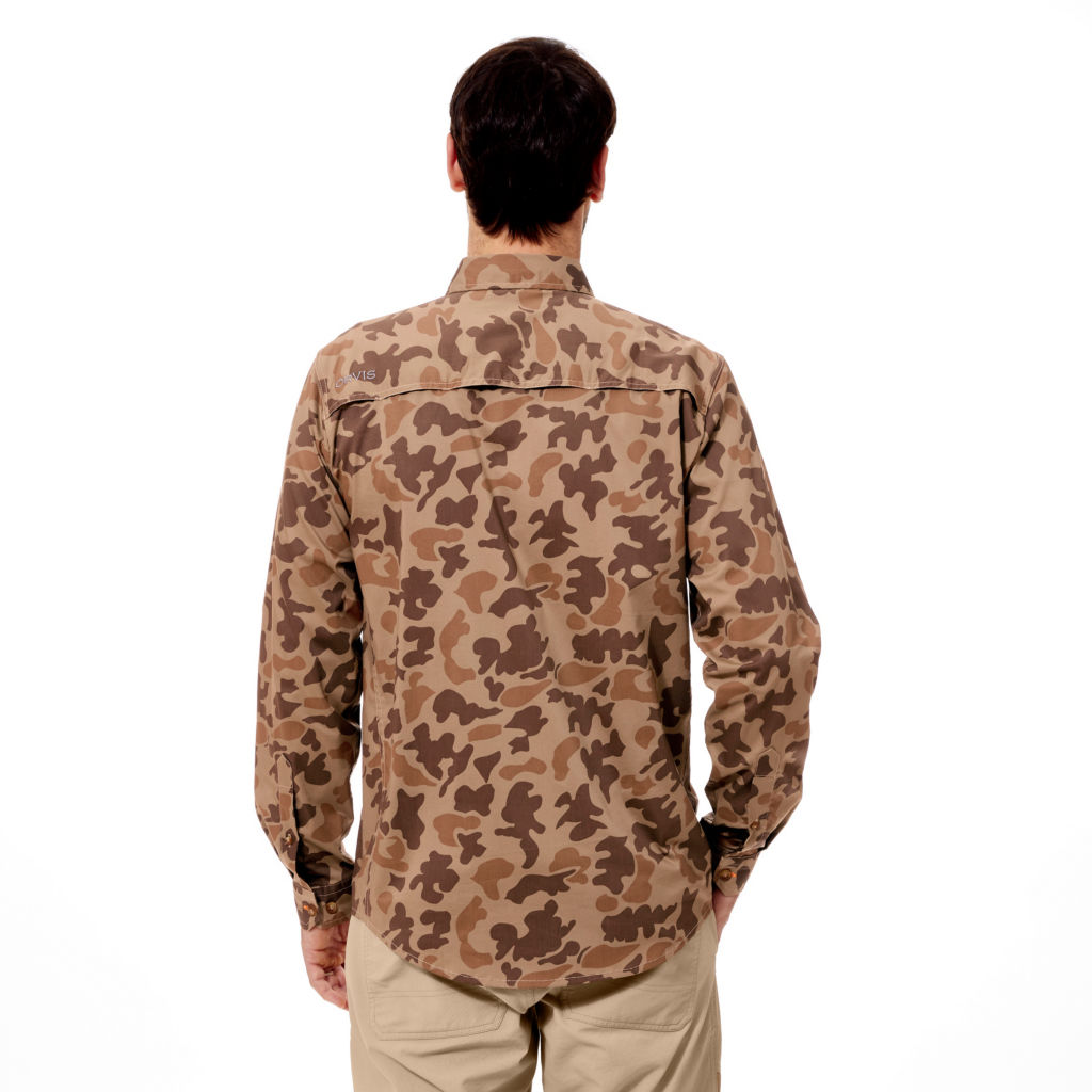 Long-Sleeved Featherweight Shooting Shirt - ORVIS 1971 CAMO image number 4