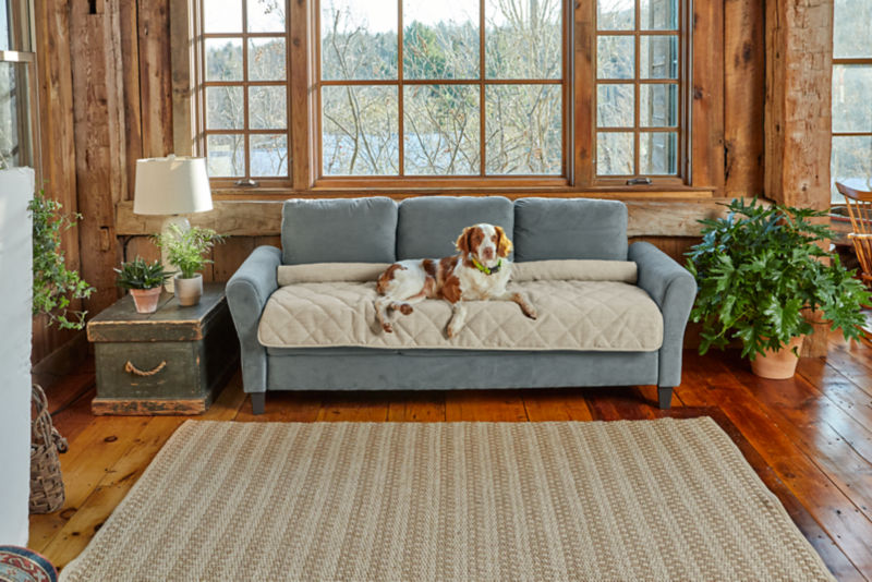 Orvis Grip-Tight Quilted Dog Throw Couch Cover Review - Paw of