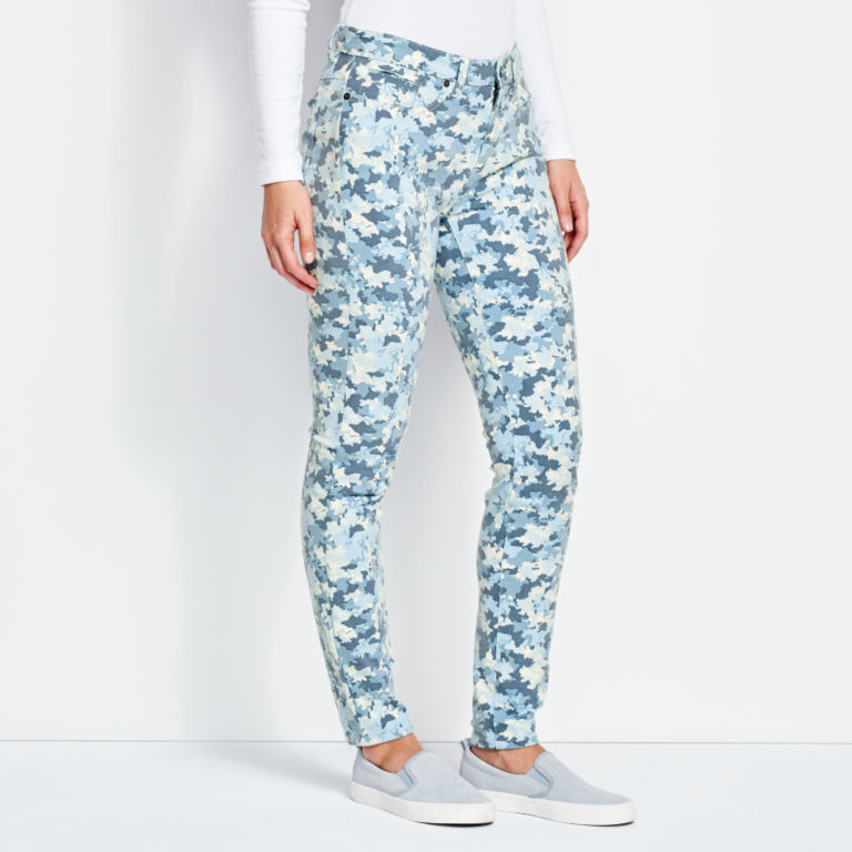 Printed Four-Way Stretch Ankle Pants -  image number 1