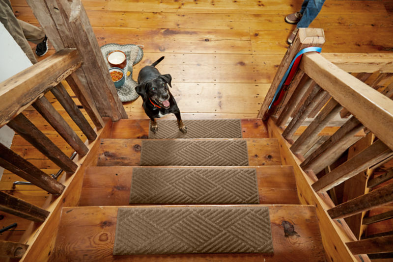 Recycled WaterHog&reg; Diamonds Stair Treads - CAMEL