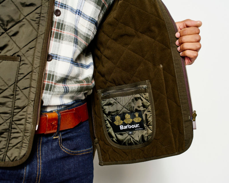 ジャケット・アウター Barbour QUILTED WAISTCOAT ZIP IN LINER Barbour Men's Quilted Waistcoat/Zip-in Liner, Olive/Ancient