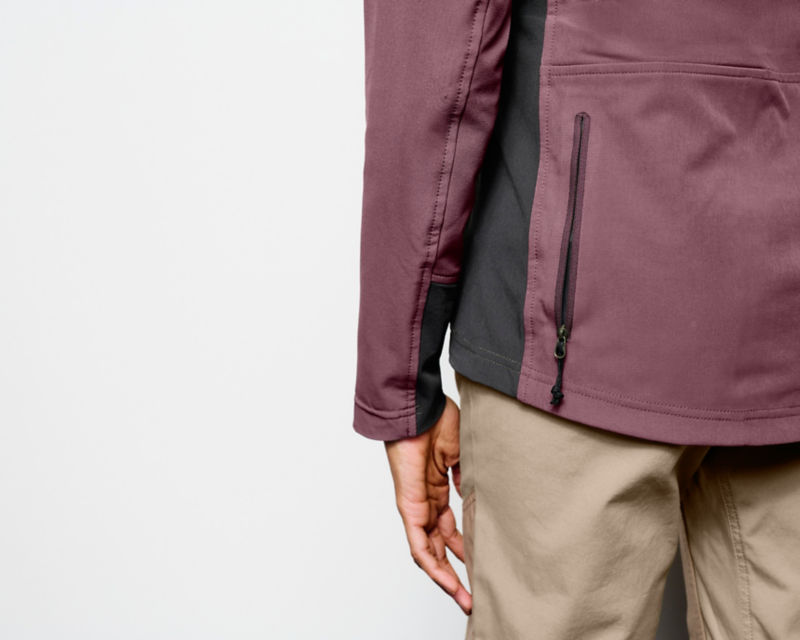 Women&rsquo;s PRO LT Softshell Pullover - HUCKLEBERRY image number 6