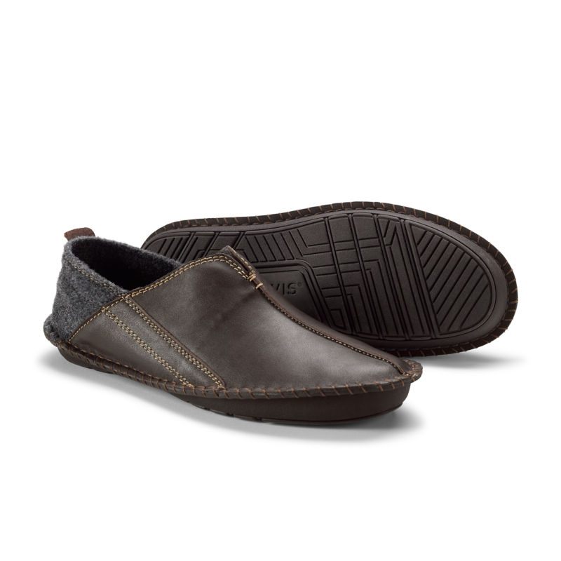 Outbound Men's Fleece Lined Leather House Slippers Indoor/Outdoor