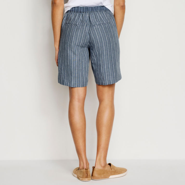 Performance Linen Relaxed Fit 9" Short -  image number 2
