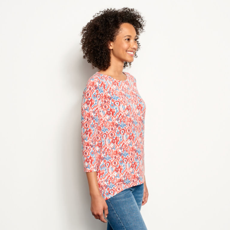 Relaxed Printed Three-Quarter-Sleeved Tee -  image number 1
