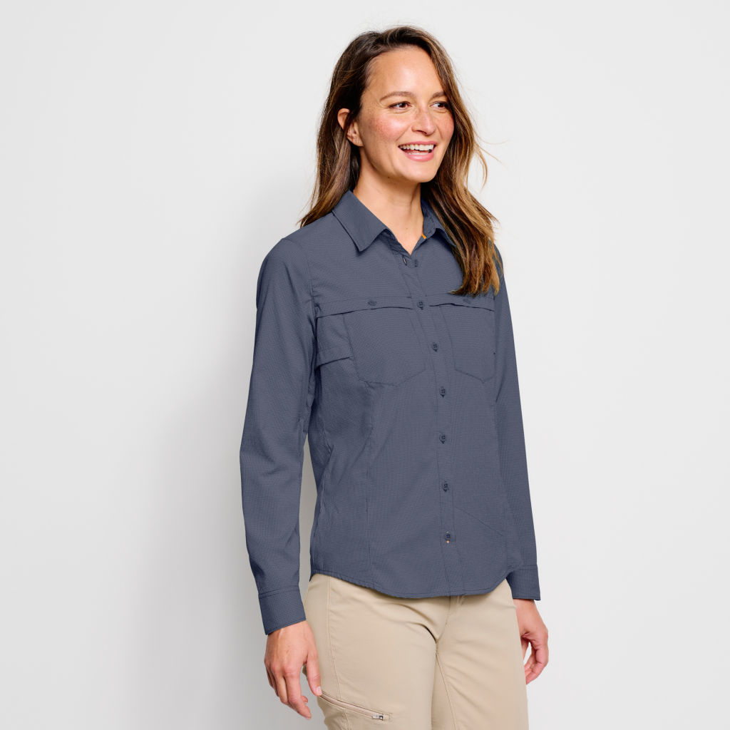 Women’s Open Air Caster Long-Sleeved Shirt - CARBON image number 1
