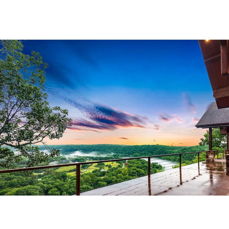 The White River Inn, AR - 