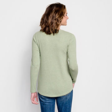 Long-Sleeved Relaxed Perfect Tee -  image number 1