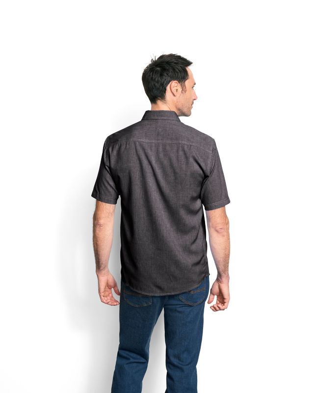 Men&rsquo;s Tech Chambray Short-Sleeve Work Shirt - BLACK image number 2