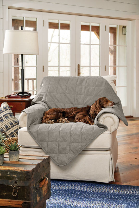 Orvis Grip-Tight Quilted Dog Throw Couch Cover Review - Paw of