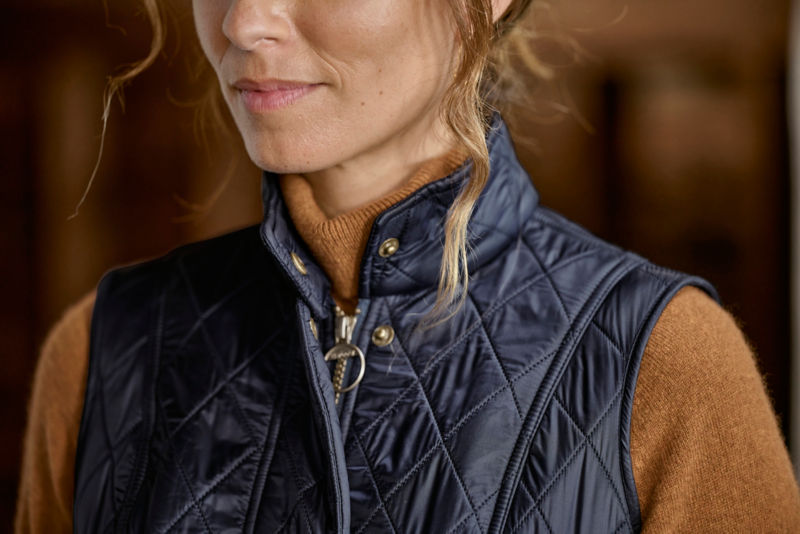 Barbour&reg;  Wray Gilet - NAVY image number 4