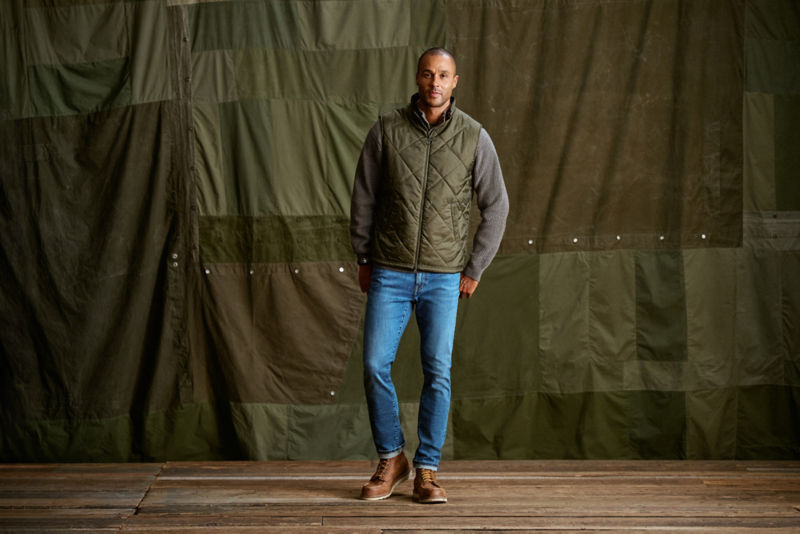 Barbour&reg; Finn Gilet - OLIVE image number 0