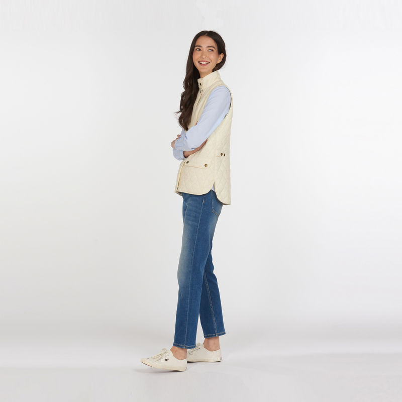 Barbour&reg; Otterburn Gilet - SUMMER PEARL image number 1