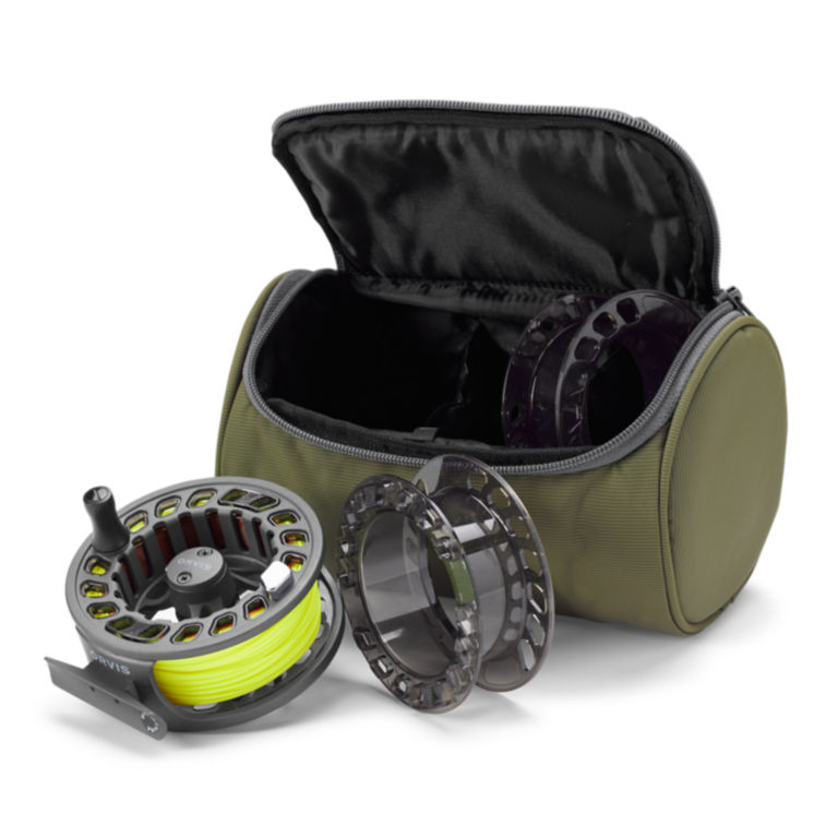 Clearwater® Large Arbor Cassette Fly Reel | Orvis