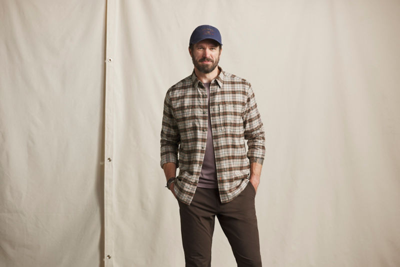 Flat Creek Tech Flannel Shirt - MUSHROOM/EMBER PLAID