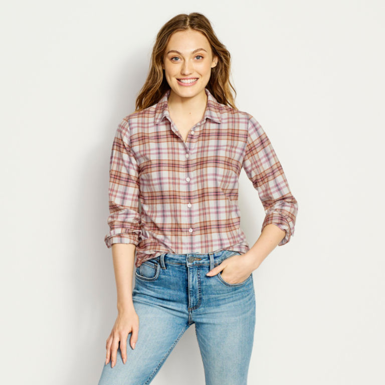 Women's Flat Creek Flannel Shirt - NAVY image number 4