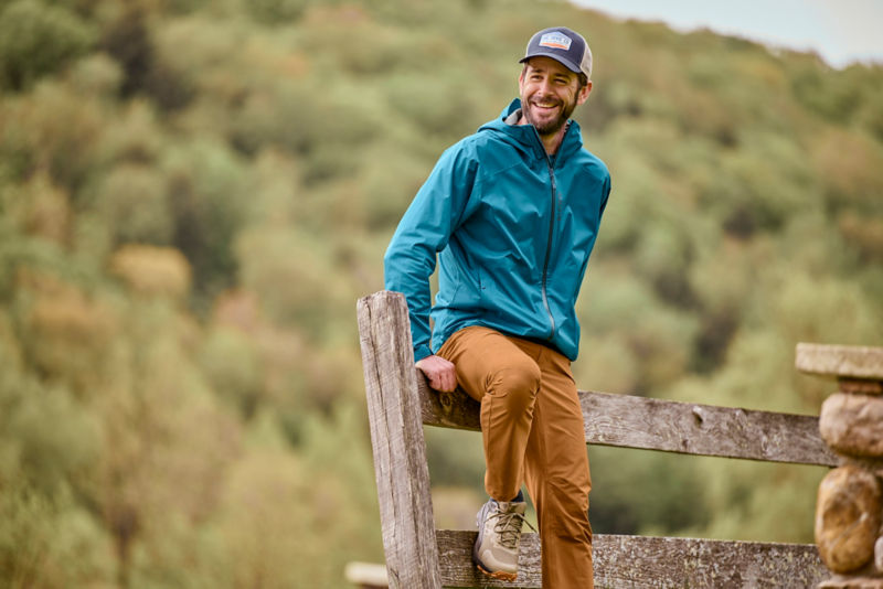 Men&rsquo;s Ultralight Storm Jacket - BLUE LAGOON