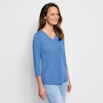 Relaxed V-Neck Three-Quarter-Sleeved Perfect Tee - image number 1