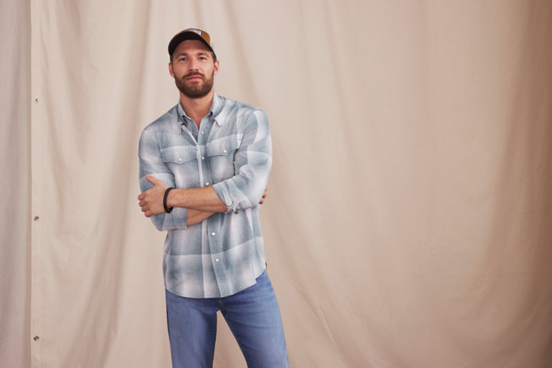 Tech Chambray Long-Sleeve Western Shirt - BLUE CHAMBRAY image number 1