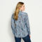 Long-Sleeved Everyday Silk Shirt - MINERAL BLUE WILD FLOWER image number 3