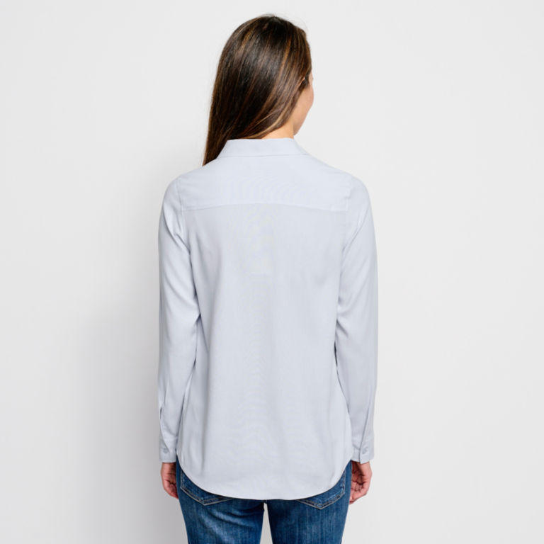 Long-Sleeved Everyday Silk Shirt -  image number 3