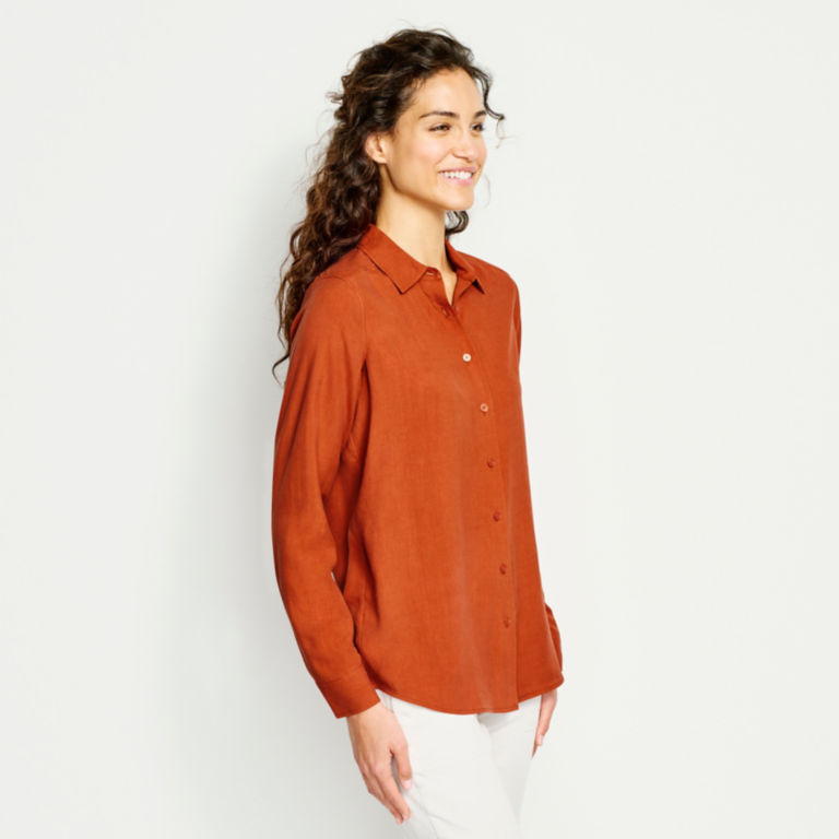 Long-Sleeved Everyday Silk Shirt -  image number 2