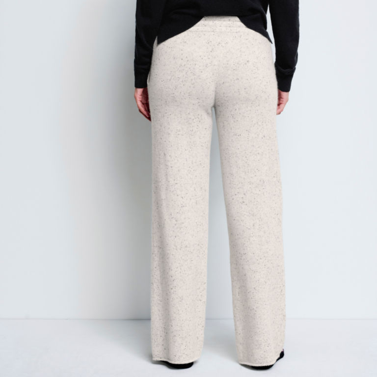 Easy Cashmere Lounge Pants - GREY DONEGAL image number 3