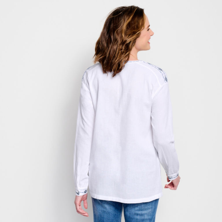 Embroidered Popover Shirt - WHITE/BLUE image number 2