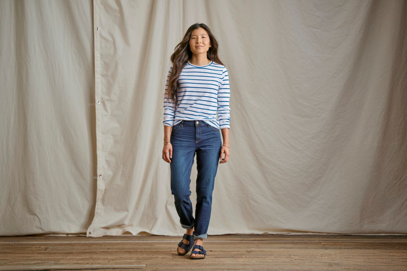 Kut from the Kloth&reg; Catherine Mid-Rise Boyfriend Jeans - ABELIA image number 0