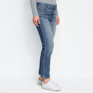 Kut from the Kloth® Catherine Fab Ab High-Rise Boyfriend Jeans - INDIGOimage number 1