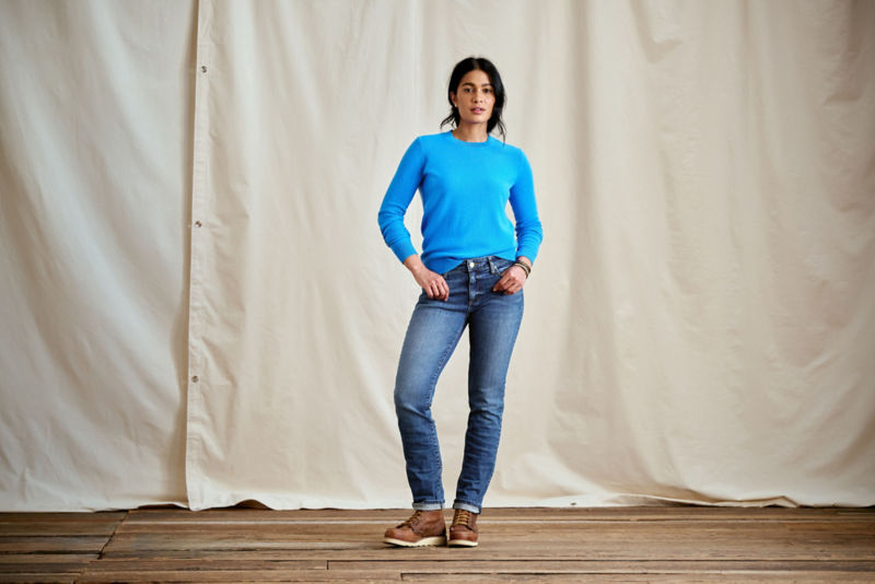 Kut from the Kloth&reg; Catherine Mid-Rise Boyfriend Jeans - TALENT-EXCLUSIVE image number 3