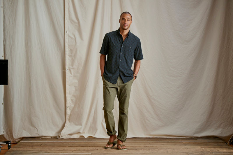 Tropic Tech Printed Short-Sleeve Shirt - TRUE NAVY/BLUE LAGOON GEO