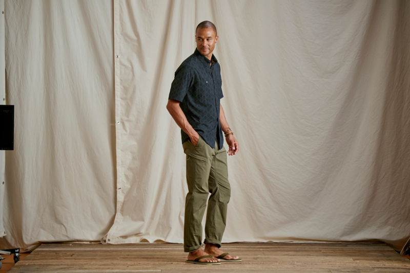 Tropic Tech Printed Short-Sleeve Shirt - RED CLAY FISH image number 4