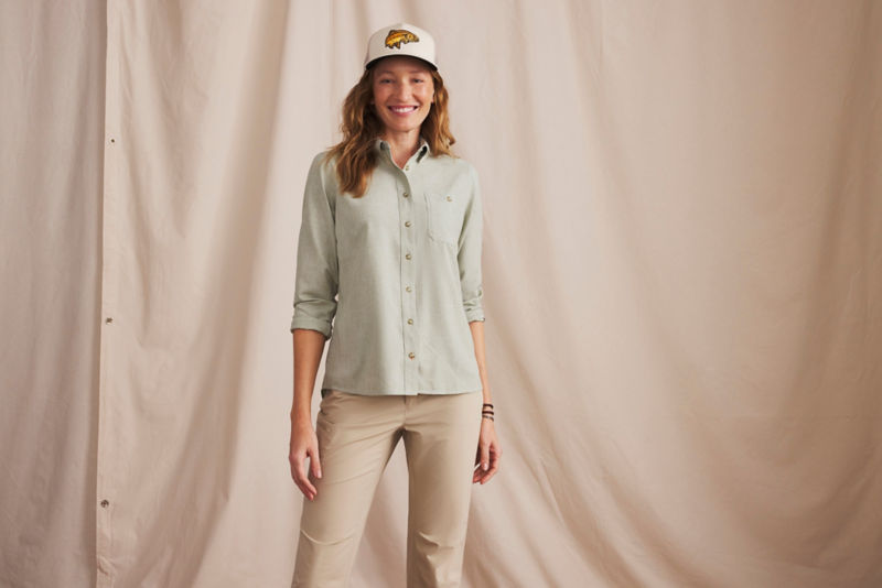 Women&rsquo;s Tech Chambray Long-Sleeve Work Shirt - WISTERIA image number 3