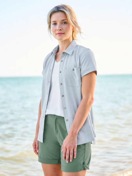 S/S Tech Chambray with woman on the beach