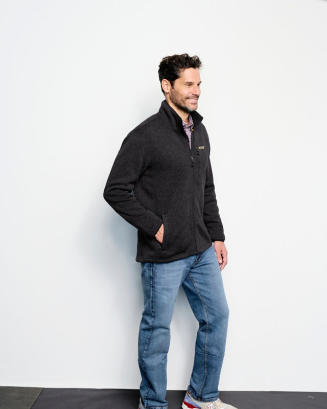 R65&trade;  Sweater Fleece Jacket - BLACK image number 2