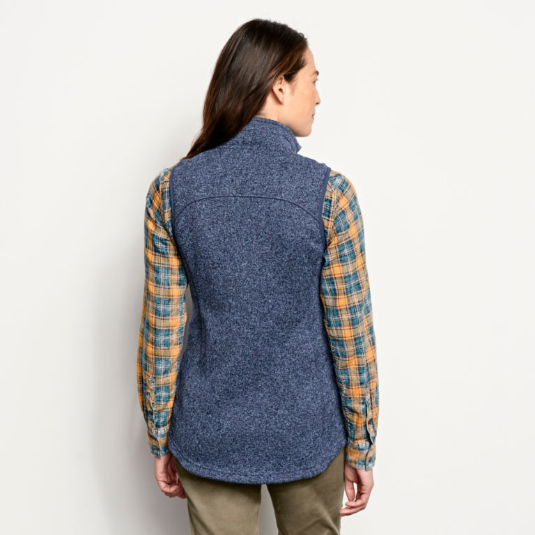 Women’s R65™ Sweater Fleece Vest -  image number 2