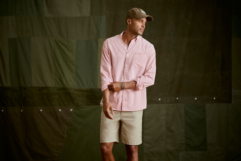 Men&rsquo;s Ultralight Comfort Stretch Long-Sleeve Shirt - DARK CYAN/WHITE image number 1