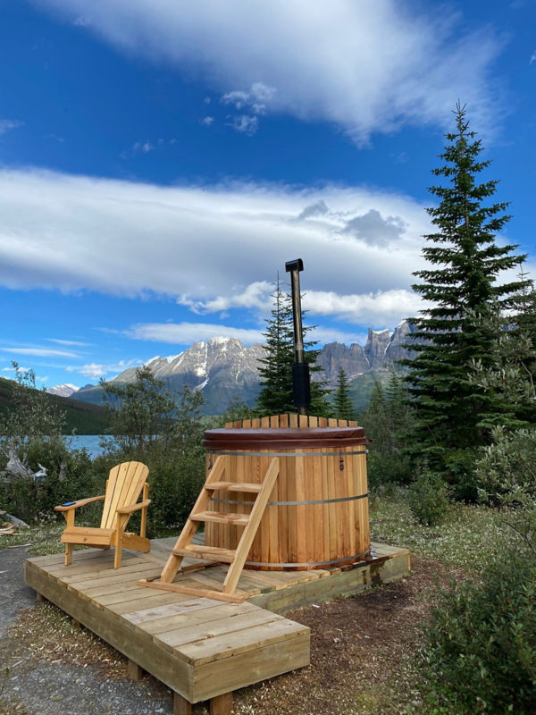 Fortress Lake Fly Fishing Retreat, BC -  image number 2