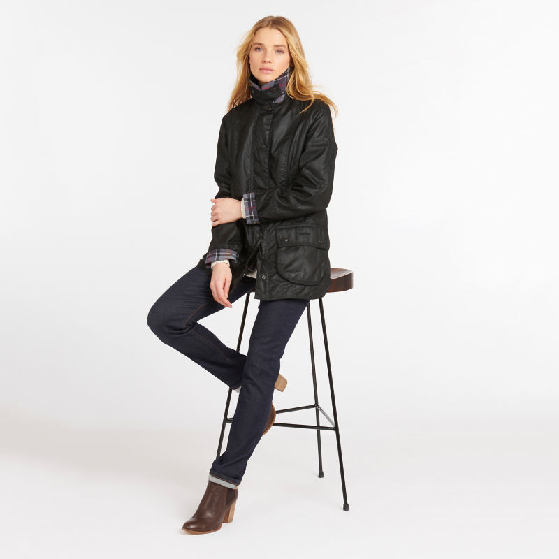 Barbour&reg; Beadnell Jacket - BLACK image number 4