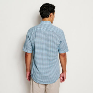Half-Day Hybrid Short-Sleeved Shirt -  image number 3