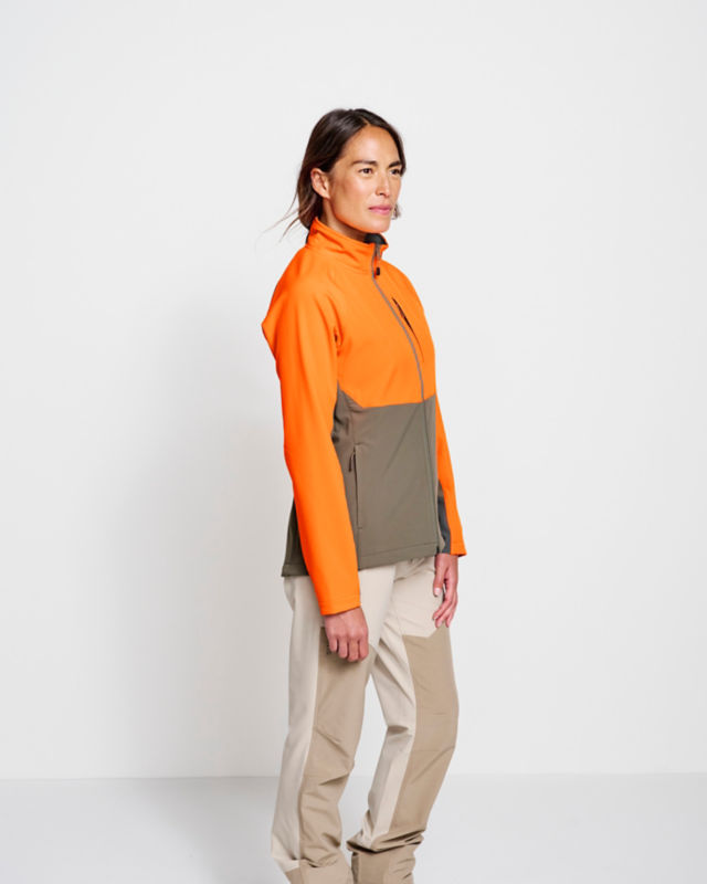 Women&rsquo;s PRO Upland Softshell Jacket - BLAZE/CEDAR image number 3
