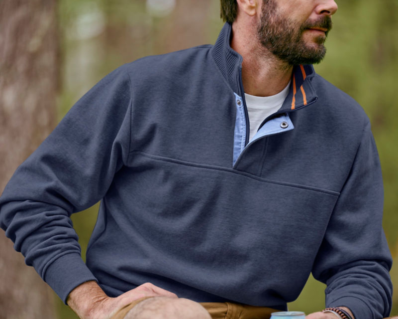 Signature 1/4-Zip Sweatshirt - TRUE NAVY