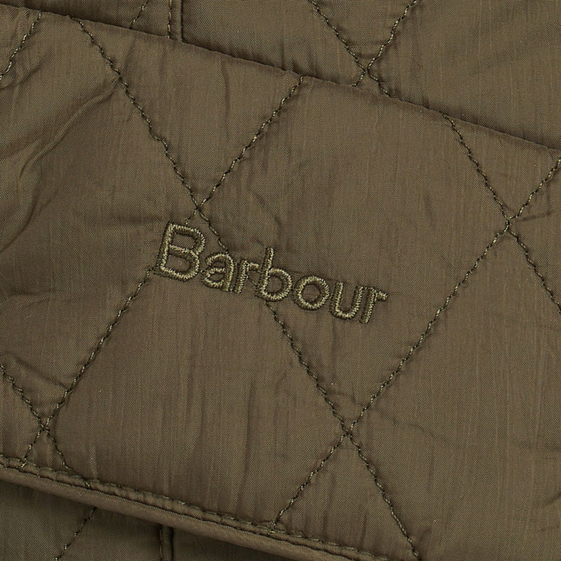 Barbour&reg; Flyweight Cavalry Quilt - OLIVE image number 6