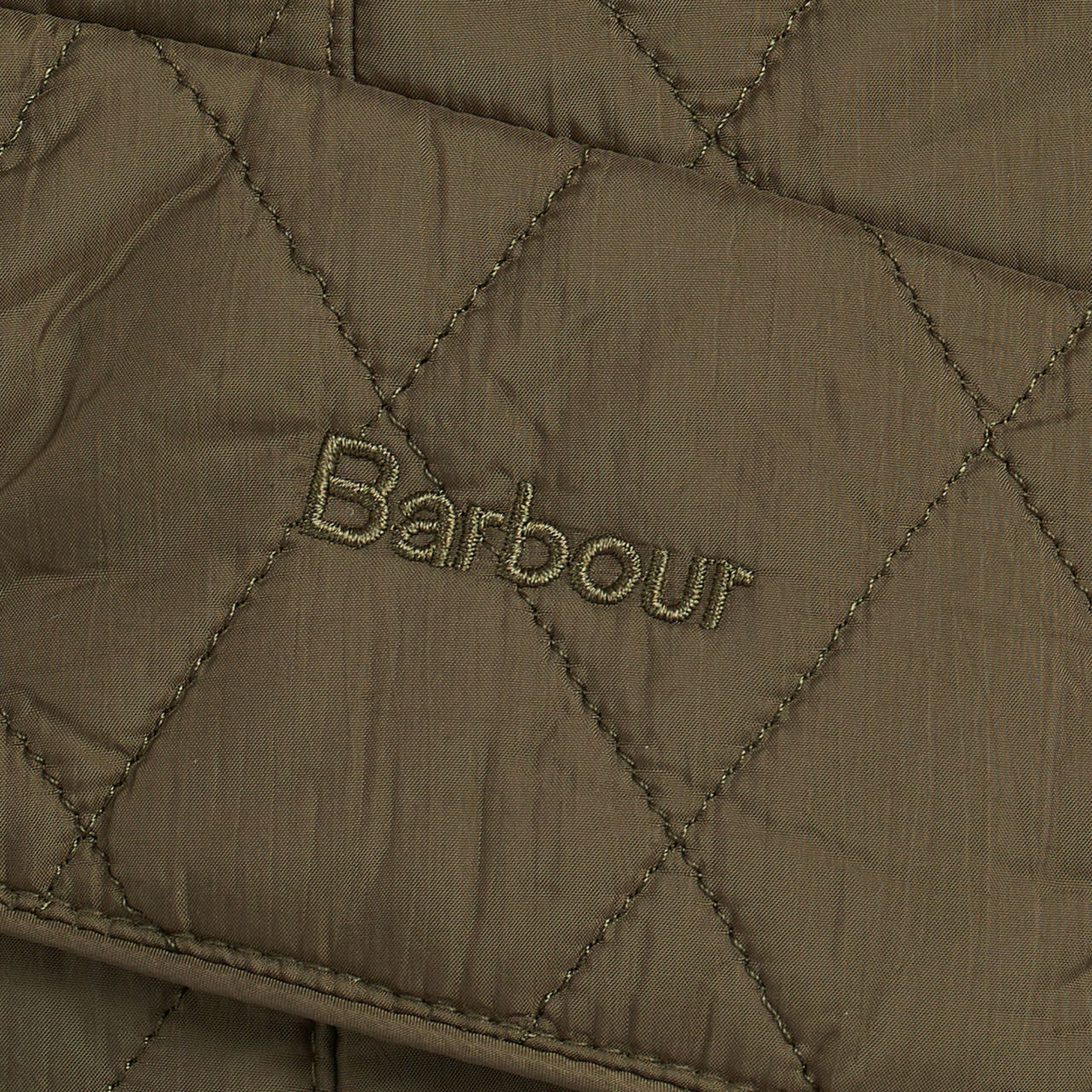 Barbour® Flyweight Cavalry Quilt - OLIVE image number 6